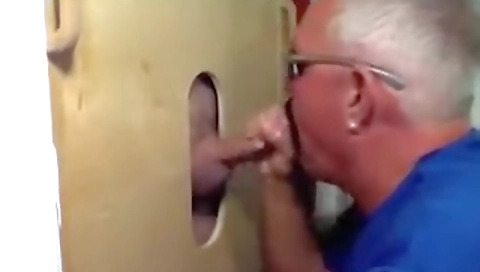 Sexy blonde gets a lesson in her pussy and mouth