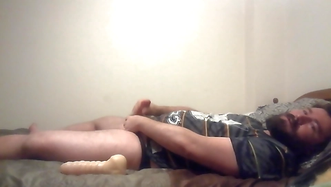 Sexy babe loves anal sex