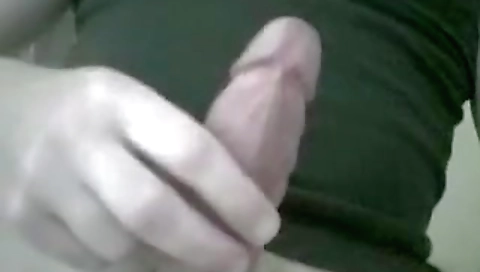 Sexy brunette hair infres girl's pussy