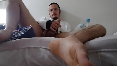 Sexy chick fucks like a slut