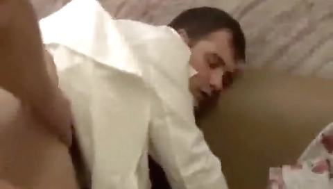 Sexy young chick does it up her pussy