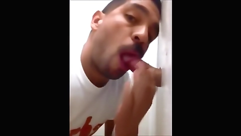 Sexy cutie has a little bunghole halls shaking in the woods