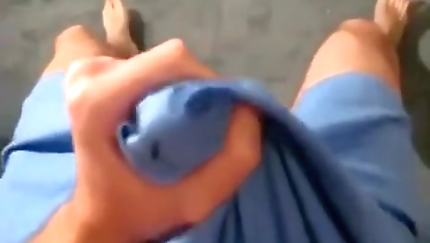 Sexy slut loves getting her pussy eat wankitnowvro