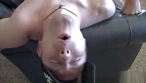 Married woman with huge tits
