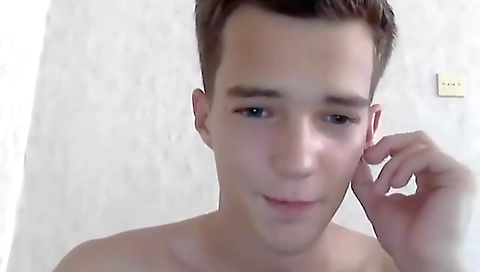 Sexy lesbian strapon fucking