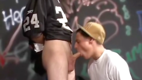 Blonde cutie loves to give