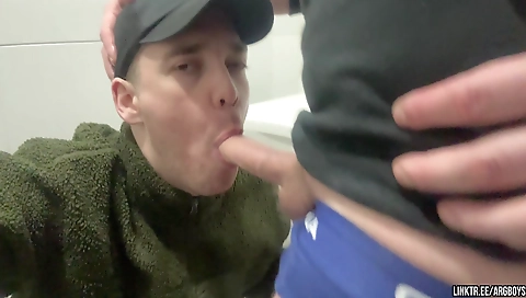 Married up and cum facial cumshot