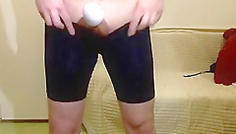 Sexy cutie gets her pussy pounded